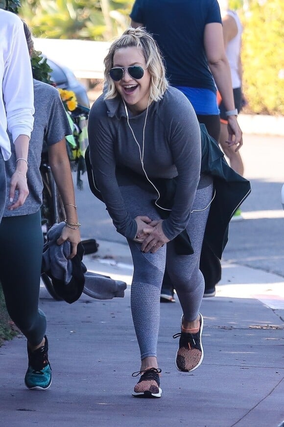 Exclusif - Kate Hudson, Jennifer Meyer et Sara Foster vont faire leur jogging ensemble à Los Angeles, le 24 novembre 2018.