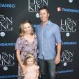Beverley Mitchell, son mari Michael Cameron, et leur fille Kenzie Cameron - People à la projection du film The Lion King (Sing-Along) à Los Angeles, le 5 août 2017.
