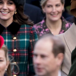 Catherine Kate Middleton, la duchesse de Cambridge enceinte et Meghan Markle, le prince Philip, duc d'Edimbourg - La famille royale d'Angleterre arrive à la messe de Noël à l'église Sainte-Marie-Madeleine à Sandringham, le 25 décembre 2017. 25 December 2017.