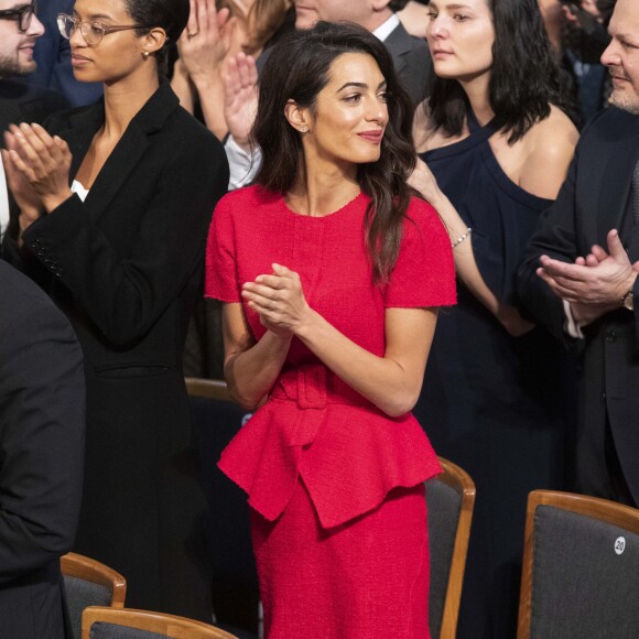 Amal Clooney assiste à la remise du Prix Nobel de la Paix à la mairie d'Oslo. Le 10 décembre 2018.