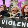 Anna Mouglalis, Muriel Robin, Eva Darlan - Manifestation du mouvement NousToutes contre les violences sexistes et sexuelles à Paris, au départ de la place de l'Opéra jusqu'à la place de la République. Le 24 novembre 2018 © Céline Bonnarde / Bestimage