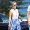 Kate Hudson et son compagnon Danny Fujikawa déjeunent à Bondi, Ausralie puis font du shopping le 18 février 2018.