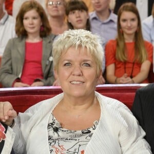 Mimie Mathy avec son mari Benoist Gerard - Enregistrement de l'emission "Vivement Dimanche" à Paris le 2 octobre 2013.