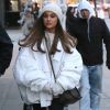 Ariana Grande se promène à New York, le 7 décembre 2018.