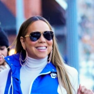 Mariah Carey et Bryan Tanaka font du shopping à Aspen. Le 22 décembre 2018.