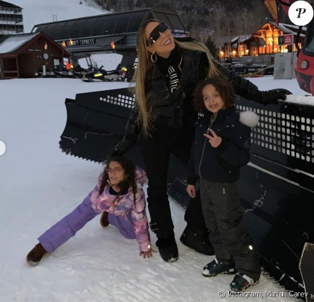 Mariah Carey et ses enfants Moroccan et Monroe à Aspen. Décembre 2018.