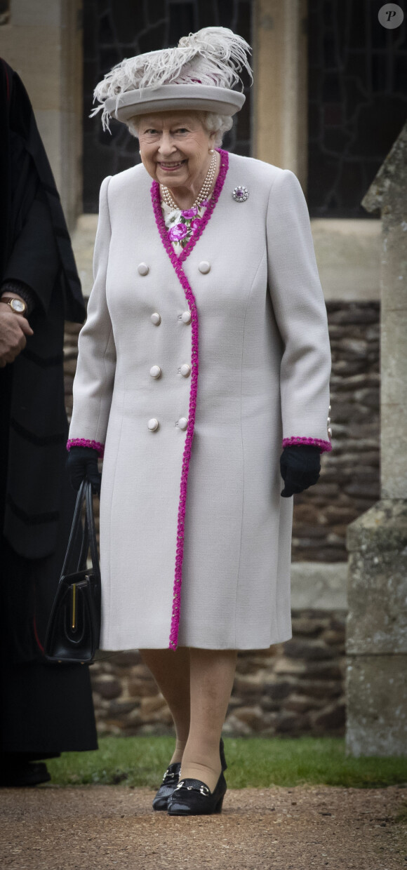 La reine Elizabeth II à la messe de Noël à l'église Sainte-Marie-Madeleine à Sandringham, le 25 décembre 2018.