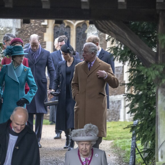 La reine Elizabeth II et la famille royale britannique à la messe de Noël à l'église Sainte-Marie-Madeleine à Sandringham, le 25 décembre 2018.