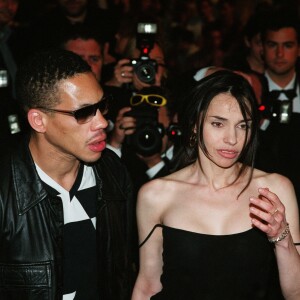Béatrice Dalle et JoeyStarr à Cannes en 2002
