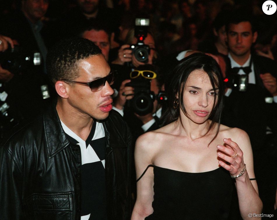 b-atrice-dalle-et-joeystarr-cannes-en-2002-purepeople