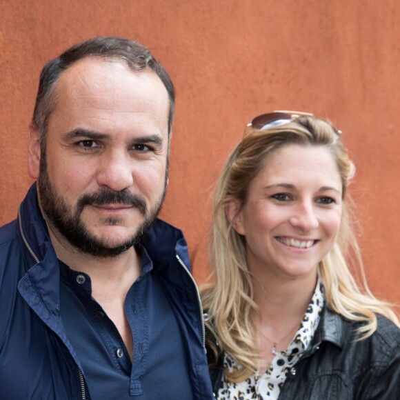 François-Xavier Demaison et sa compagne Anaïs Tihay - Personnalités au village lors des internationaux de France de Roland Garros à Paris, le 30 mai 2017. © - Dominique Jacovides - Cyril Moreau/ Bestimage