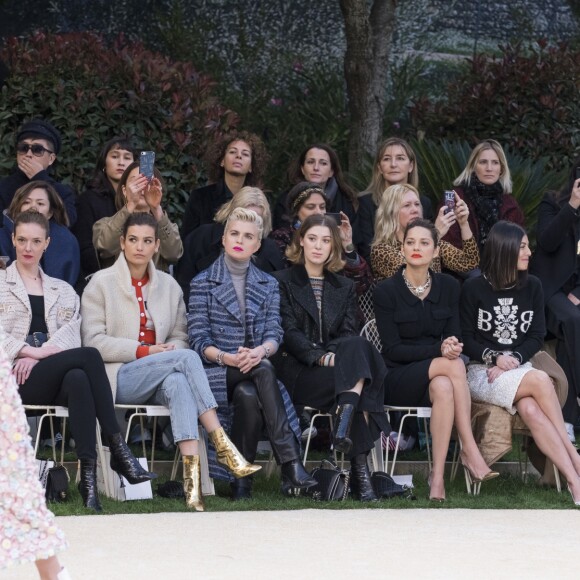 Kate Moran, Alma Jodorowsky, Cécile Cassel, Marion Cotillard et Alessandra Mastronardi- Deuxième défilé de mode Haute-Couture printemps-été 2019 "Chanel" au Grand Palais à Paris. Le 22 janvier 2019 © Olivier Borde / Bestimage