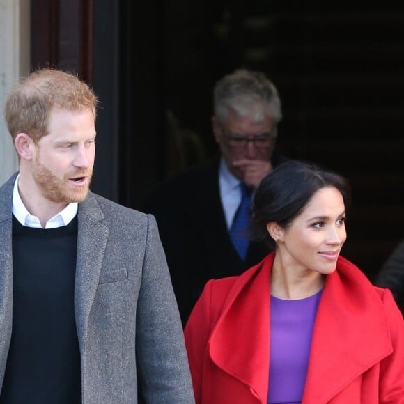 Le prince Harry, duc de Sussex, et Meghan Markle, duchesse de Sussex, enceinte, lors d'une visite à Birkenhead le 14 janvier 2019.