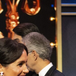 Howard Donald et Gary Barlow - Le prince Harry, duc de Sussex, et Meghan Markle (enceinte), duchesse de Sussex assistent à la soirée Royal Variety Performance à Londres le 19 novembre 2018.