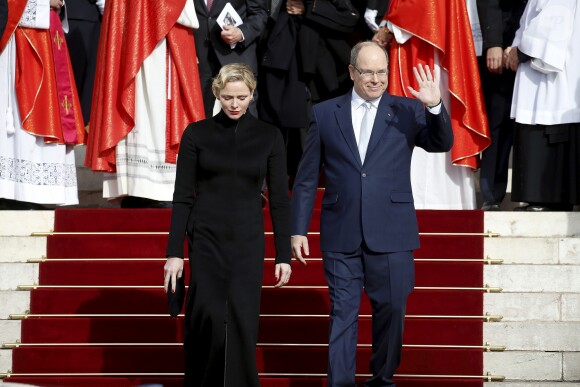 Le prince Albert II de Monaco et sa femme la princesse Charlene quittant la cathédrale Saint Nicolas à Monaco après la messe pontificale de la Sainte Dévote à Monaco le 27 janvier 2019.© Jean-François Ottonello/Nice-Matin/Bestimage