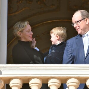 Le prince héréditaire Jacques de Monaco s'est joint à ses parents la princesse Charlene et le prince Albert II pour assister depuis le balcon du palais princier à la procession des reliques de Sainte Dévote à Monaco le 27 janvier 2019. ©Bruno Bebert/Bestimage