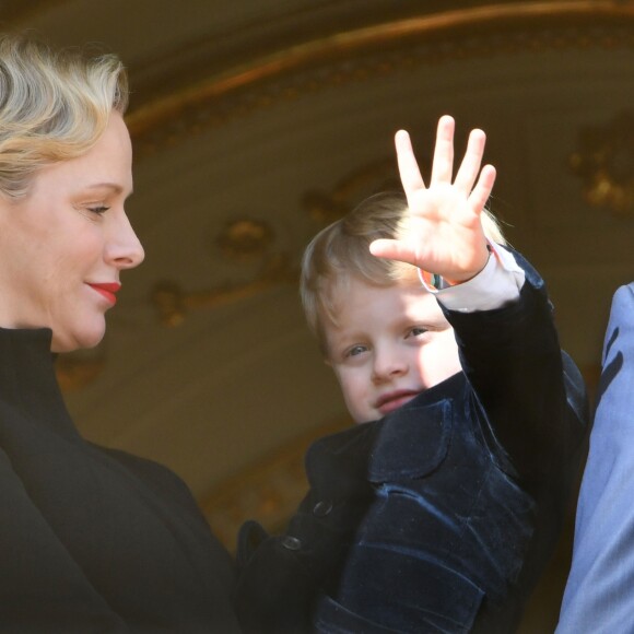 Le prince héréditaire Jacques de Monaco s'est joint à ses parents la princesse Charlene et le prince Albert II pour assister depuis le balcon du palais princier à la procession des reliques de Sainte Dévote à Monaco le 27 janvier 2019. ©Bruno Bebert/Bestimage