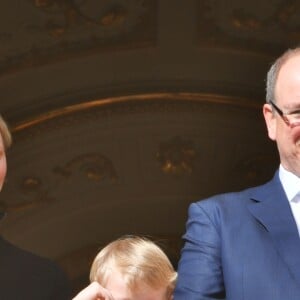 Le prince héréditaire Jacques de Monaco s'est joint à ses parents la princesse Charlene et le prince Albert II pour assister depuis le balcon du palais princier à la procession des reliques de Sainte Dévote à Monaco le 27 janvier 2019. ©Bruno Bebert/Bestimage