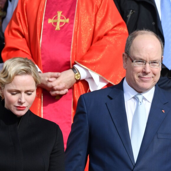 Le prince Albert II de Monaco et la princesse Charlene ont assisté à la messe pontificale pour les célébrations de Sainte Dévote à Monaco le 26 janvier 2019. ©Bruno Bebert/Bestimage