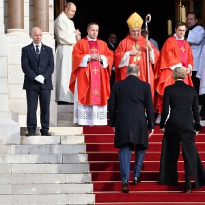 Le prince Albert II de Monaco et la princesse Charlene ont assisté à la messe pontificale pour les célébrations de Sainte Dévote à Monaco le 26 janvier 2019. ©Bruno Bebert/Bestimage