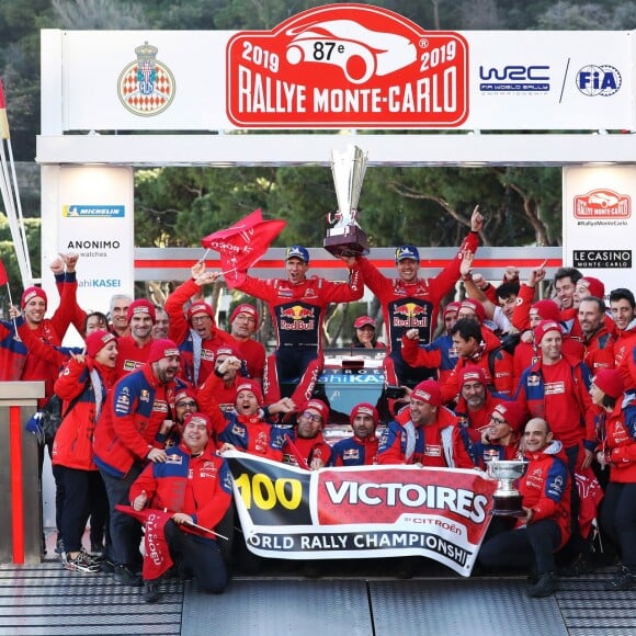 Le prince Albert II de Monaco a remis le trophée du Rallye de Monte-Carlo, remporté le 27 janvier 2019 par Sébastien Ogier et Julien Ingrassia sur Citroën. ©Jean-Charles Vinaj/Pool Monaco/Bestimage