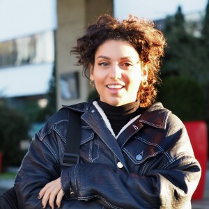 La chanteuse Tal - Les people quittent leur hôtel afin de participer à l'enregistrement du nouveau spectacle des Enfoirés à Bordeaux le 28 janvier 2019.