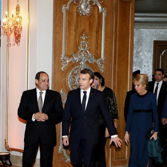 Le président de la République française Emmanuel Macron, sa femme la Première dame Brigitte Macron, son homologue égyptien Abdel Fattah al-Sissi et sa femme la Première Dame Entissar Amer - Dîner en l'honneur du président de la République française et sa femme la Première Dame, offert par son homologue égyptien et sa femme la Première Dame à l'hôtel Al Masah au Caire, Egypte, le 28 janvier 2019. Le couple présidentiel français est en visite officielle de trois jours en Egypte. © Dominique Jacovides/Bestimage