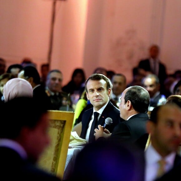 Le président de la République française Emmanuel Macron et son homologue égyptien Abdel Fattah al-Siss - Dîner en l'honneur du président de la République française et sa femme la Première Dame, offert par son homologue égyptien et sa femme la Première Dame à l'hôtel Al Masah au Caire, Egypte, le 28 janvier 2019. Le couple présidentiel français est en visite officielle de trois jours en Egypte. © Dominique Jacovides/Bestimage