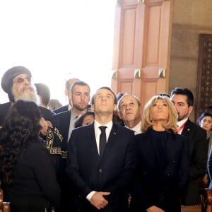 Le président de la République française Emmanuel Macron, sa femme la Première Dame Brigitte Macron, Jean-Yves Le Drian, ministre de l'Europe et des Affaires Etrangères et le pape copte orthodoxe Tawadros II (Théodore II) - Le président de la République française et sa femme la Première Dame et le pape copte orthodoxe au siège de la papauté copte à la cathédrale Saint-Marcdu Caire à Abbassia, Egypte, le 29 janvier 2019. Le couple présidentiel français est en visite officielle de trois jours en Egypte. © Dominique Jacovides/Bestimage