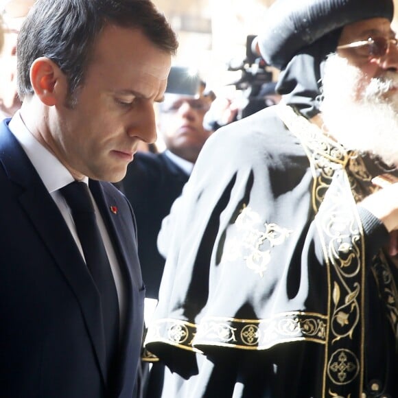 Le président de la République Emmanuel Macron et Brigitte Macron avec le pape copte orthodoxe Théodore II au siège de la papauté copte à la cathédrale Saint-Marcdu Caire à Abbassia, le 29 janvier 2019. © Dominique Jacovides/Bestimage