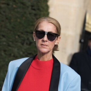 Céline Dion sort de l'hôtel de Crillon à Paris le 31 janvier 2019.