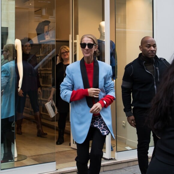 Céline Dion fait un passage à la boutique Wolford rue Saint Honoré à Paris le 31 janvier 2019.