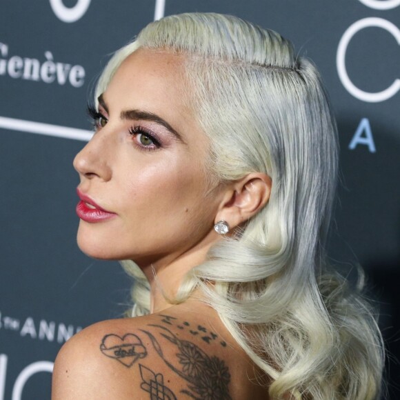 Lady Gaga (Stefani Joanne Angelina Germanotta) - Photocall de la 24ème soirée des "Annual Critics's Choice Awards" à Santa Monica. Le 13 janvier 2019