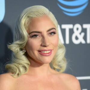 Lady Gaga (Stefani Joanne Angelina Germanotta) - Photocall de la 24ème soirée des "Annual Critics's Choice Awards" à Santa Monica. Le 13 janvier 2019