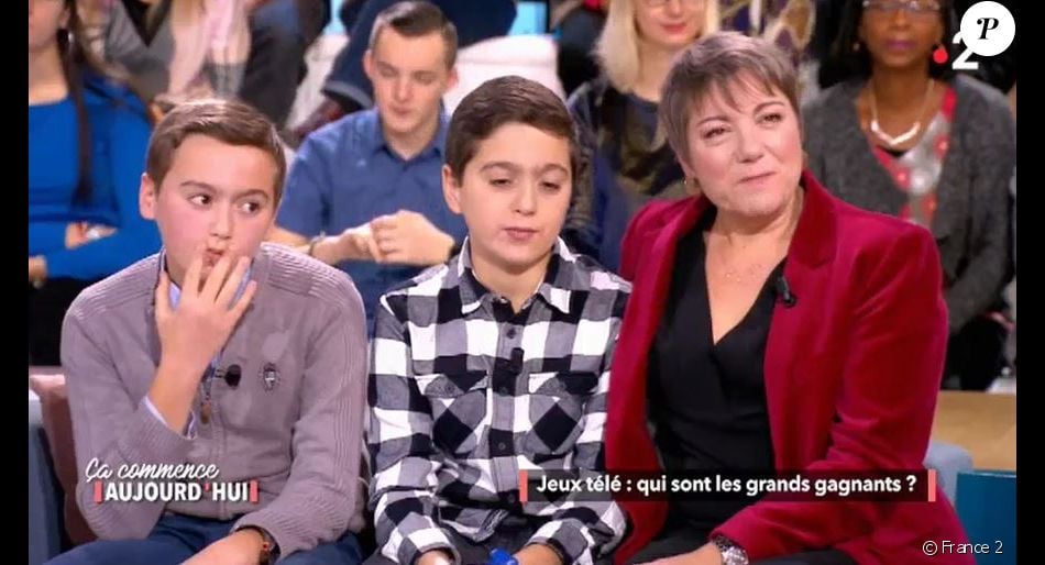 Tout Le Monde Veut Prendre Sa Place Aujourd Hui