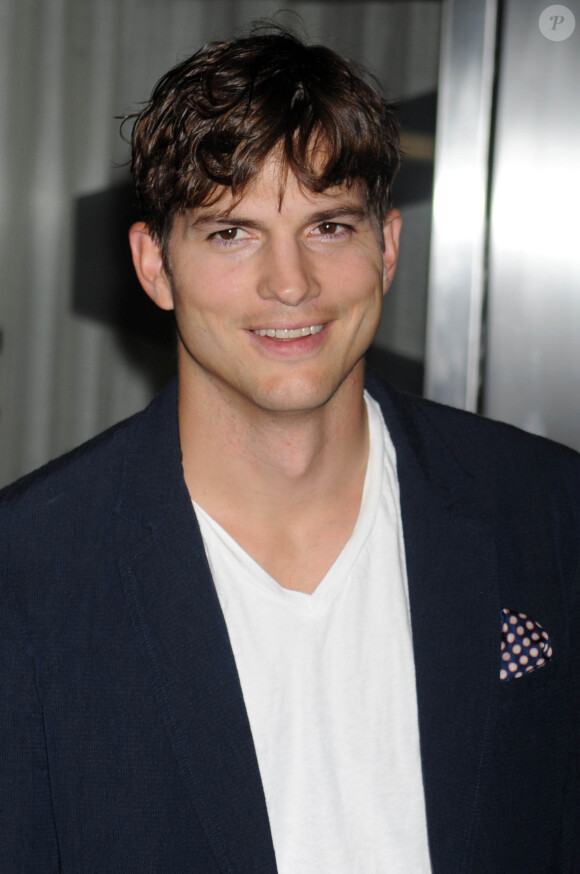 Ashton Kutcher - Première du film "Jobs" à New York, le 8 août 2013.