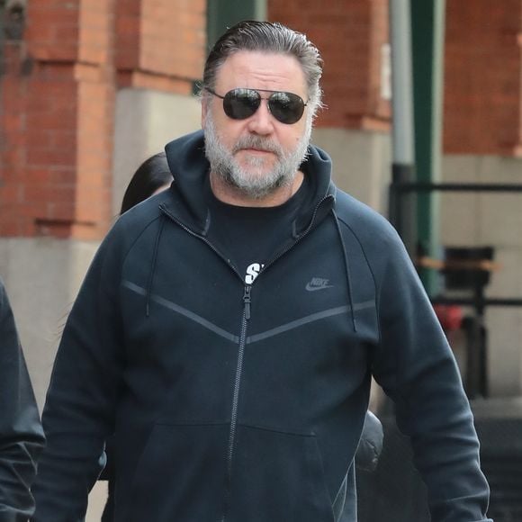 Russell Crowe à la sortie de son hôtel à New York, le 23 octobre 2018.