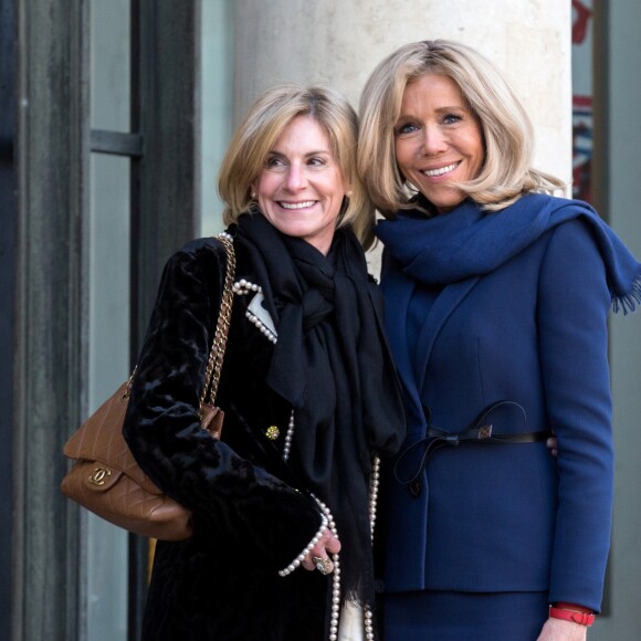 Jamie McCourt, ambassadrice des Etats Unis en France, Brigitte Macron - Les participants à la réunion du conseil consultatif pour l'égalité entre les femmes et les hommes sont accueillis par Brigitte Macron au palais de l'Elysée à Paris le 19 février 2019. © Stéphane Lemouton / Bestimage