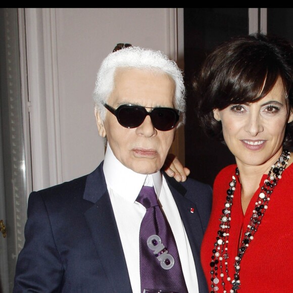 Karl Lagerfeld et Inès de la Fressange à Paris en octobre 2011.