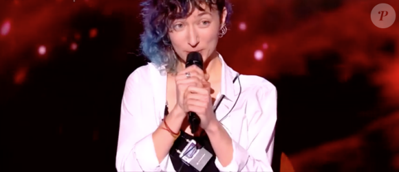 Camille Hardoin dans "The Voice 8" sur TF1, le 23 février 2019.