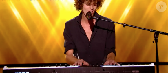 Léonard dans "The Voice 8" sur TF1, le 23 février 2019.