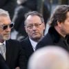 Jean Reno et Sébastien Farran - Arrivées des personnalités en l'église de La Madeleine pour les obsèques de Johnny Hallyday à Paris. Le 9 décembre 2017.
