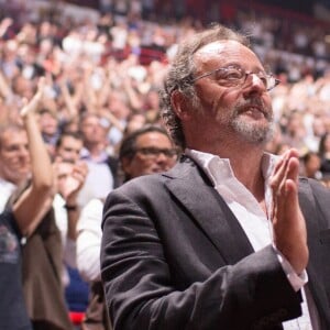 Exclusif - Jean Reno et sa femme Zofia - People au concert de Johnny Hallyday au POPB de Bercy a Paris - Jour 2. Le 15 juin 2013.