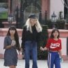 Laeticia Hallyday et ses filles Jade et Joy - Laeticia Hallyday et ses filles Jade et Joy sont allées faire du shopping dans les boutiques "Petit Ami" (magasin de vêtements pour enfants) et "Elyse Walker" à Los Angeles. Le 17 décembre 2018.