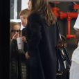 Exclusif - Angelina Jolie est allée faire du shopping avec ses enfants Pax, Sahara, Vivienne, Knox et Shiloh au magasin de sports KITH à New York, 22 février 2019