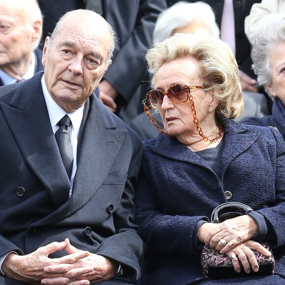 Jacques et Bernadette Chirac - Obseques de Antoine Veil au cimetiere du Montparnasse a Paris. Le 15 avril 2013.