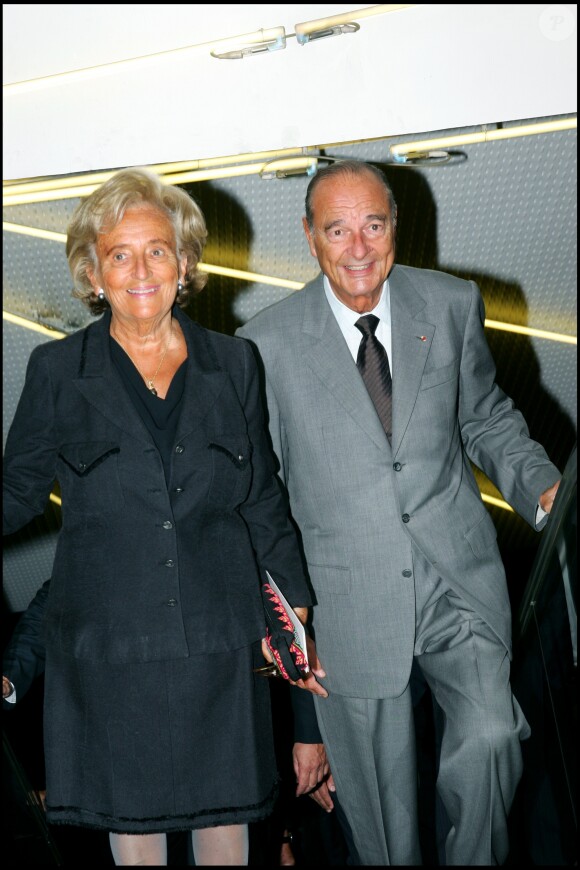 Bernadette et Jacques Chirac - Soirée de gala au profit de la fondation Pompidou l'hôtel Four Seasons George V le 5 septembre 2006.
