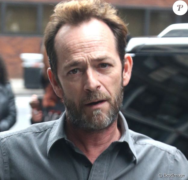 Luke Perry Victime D Un Avc La Star De Beverly Hills Hospitalisee Purepeople