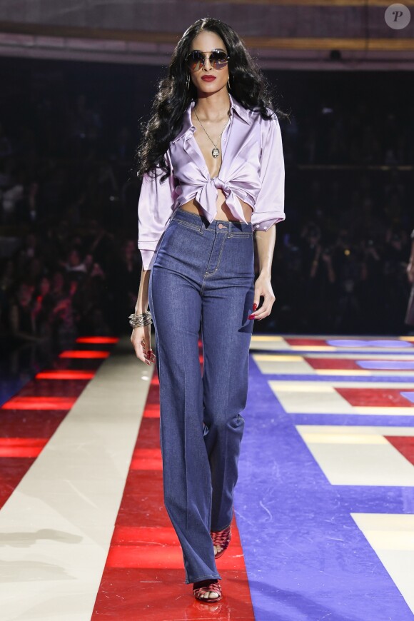 Cindy Bruna - Défilé Tommy Hilfiger TOMMYNOW lors de la Fashion Week de Paris, le 2 mars 2019.