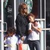 Halle Berry est allée faire du shopping avec ses enfants Nahla et Maceo à Beverly Hills, Los Angeles, le 2 décembre 2018.
